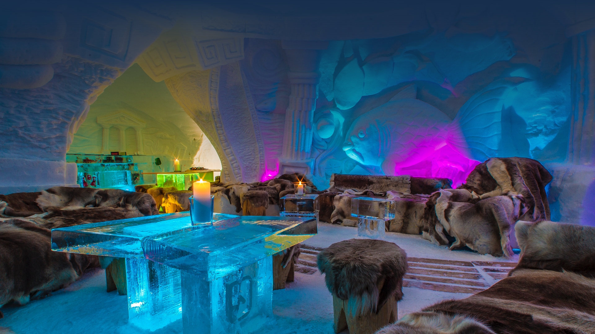 Iglus der Iglu Lodge am Abend