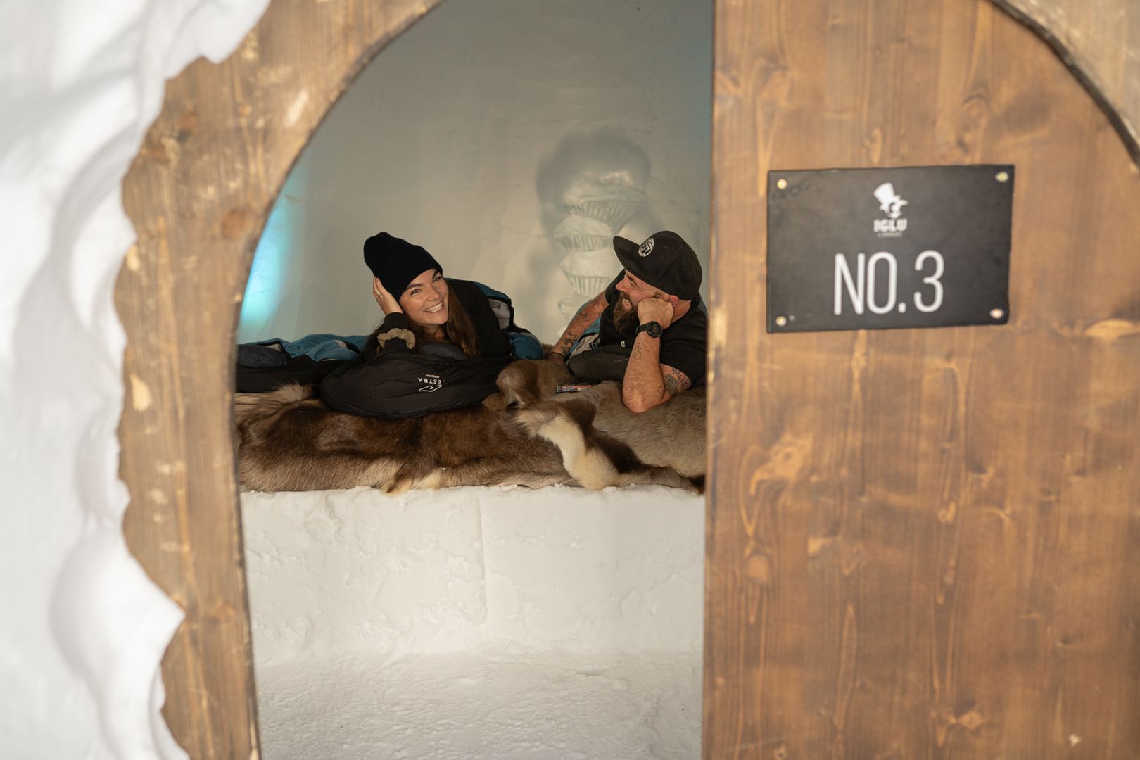 Paar im 2er-Iglu
