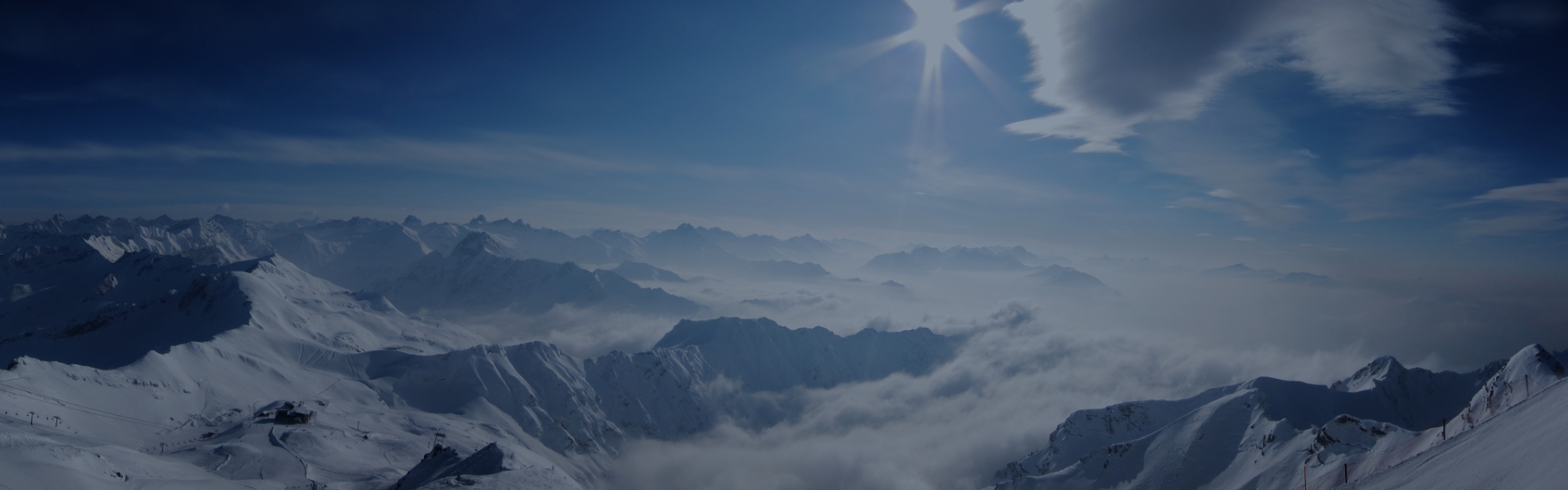 Allgäuer Alpen über dem Wolkenmeer