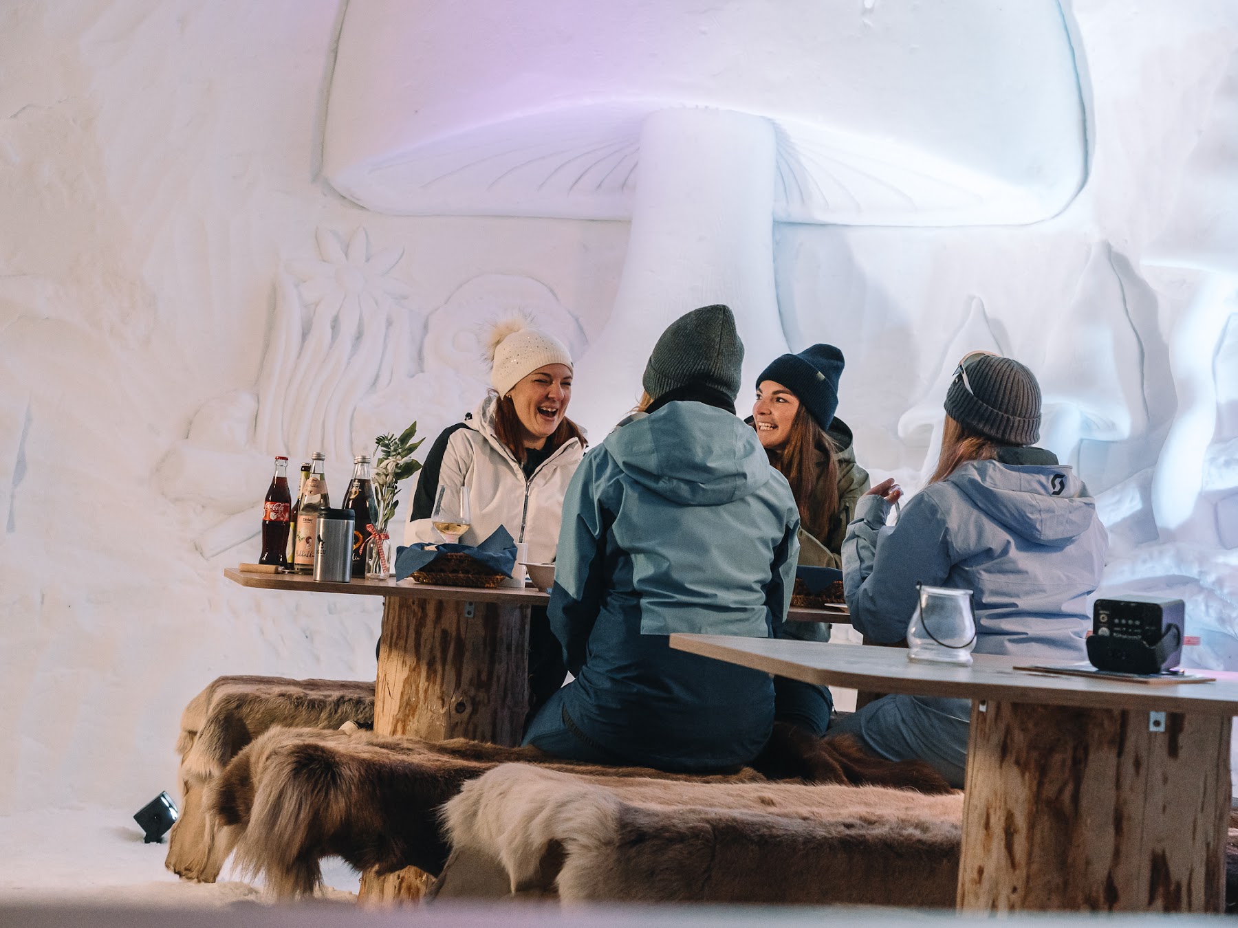 Im Iglu-Restaurant